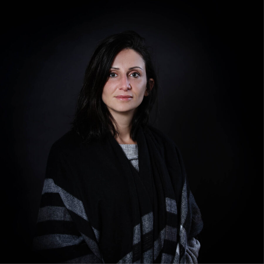 Carole black 1 68851adc25c3