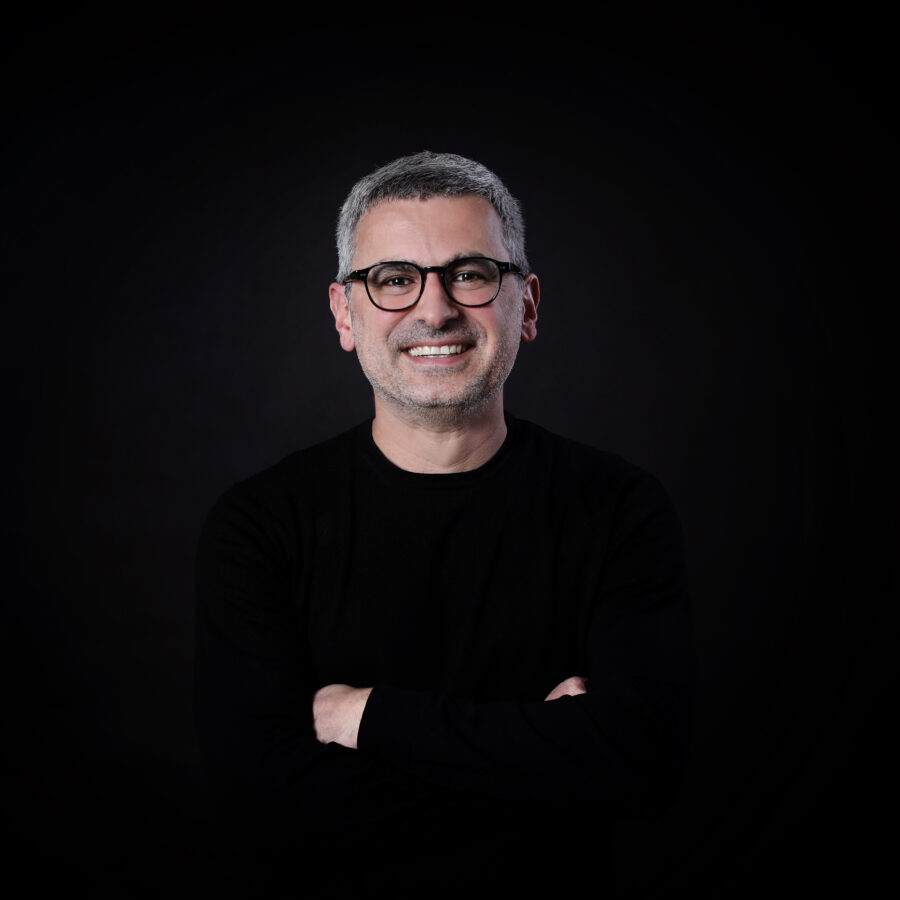 01 Shahram Agaajani black